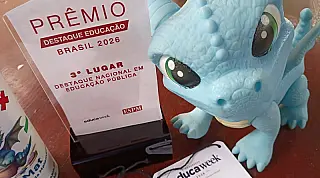 Professor da rede municipal conquista 3º lugar no Prêmio Destaque Educação Brasil