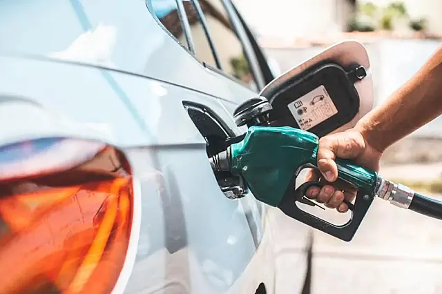 Governo Federal zera tributos sobre a gasolina e reforça subvenção a importadores de diesel
