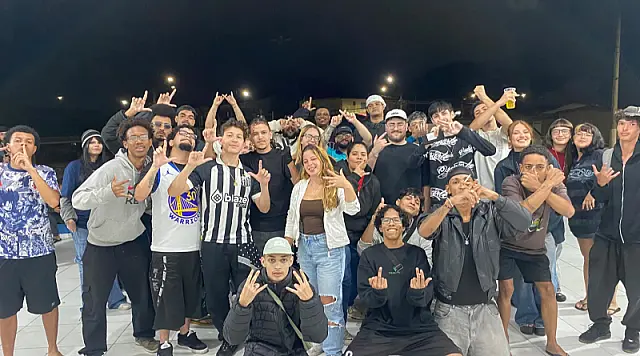 Batalhas de rima fortalecem a cultura hip-hop e dão voz à juventude de Guarujá