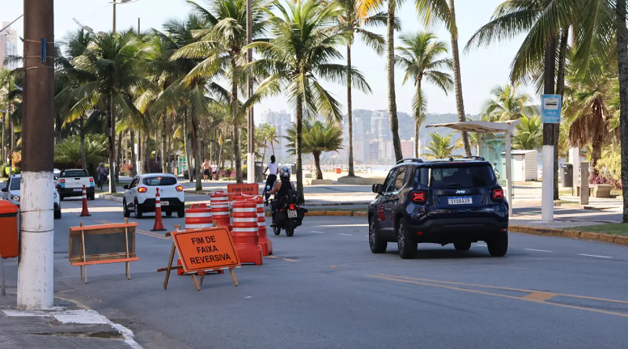 Obras de drenagem interditam trecho da Av. Pres. Castelo Branco no  bairro Ocian