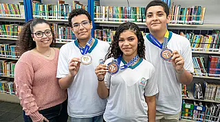 Inédito! Estudantes de PG conquistam cinco medalhas em Olimpíada de  Educação Financeira