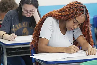 Educação aplica simulado inédito do Provão Paulista e Enem para 14,5 mil alunos da 3ª série do EM