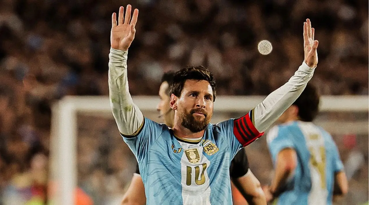 Messi encerra ciclo de 21 anos com a seleção Argentina