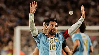 Messi encerra ciclo de 21 anos com a seleção Argentina