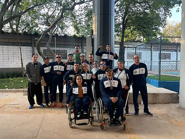 Atletas de Guarujá conquistam 18 medalhas em torneio de atletismo em SP