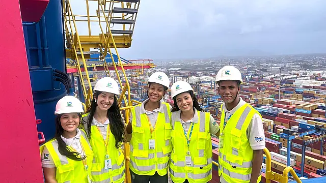 Santos Brasil abre inscrições para 19ª turma do Formare, com 25 vagas para jovens de Guarujá