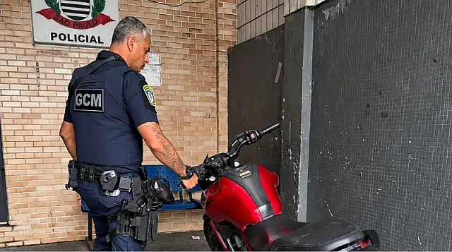 GCM recupera motocicleta furtada no Parque São Vicente