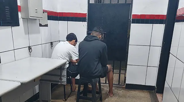 Flagrados por câmeras de monitoramento infratores são presos pela GCM de Guarujá na Praia da Enseada