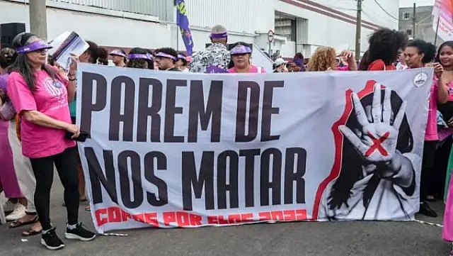 Presidente Lula assina parecer que garante afastamento remunerado a mulheres vítimas de violência doméstica
