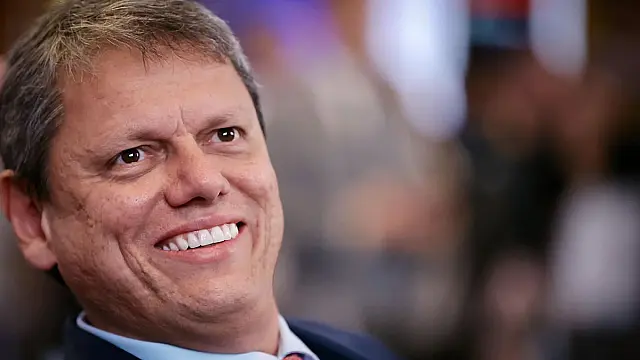Tarcísio garante a reeleição com 62,65% dos votos em SP