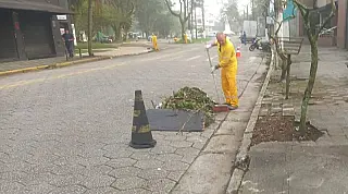 Manutenção/Zeladoria dos Serviços Públicos de Cubatão fortalece ações de limpeza no munícipio
