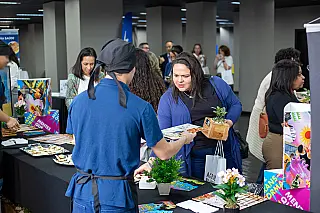 Pizza premiada de adolescentes da Fundação CASA de Peruíbe é apresentada em evento na capital