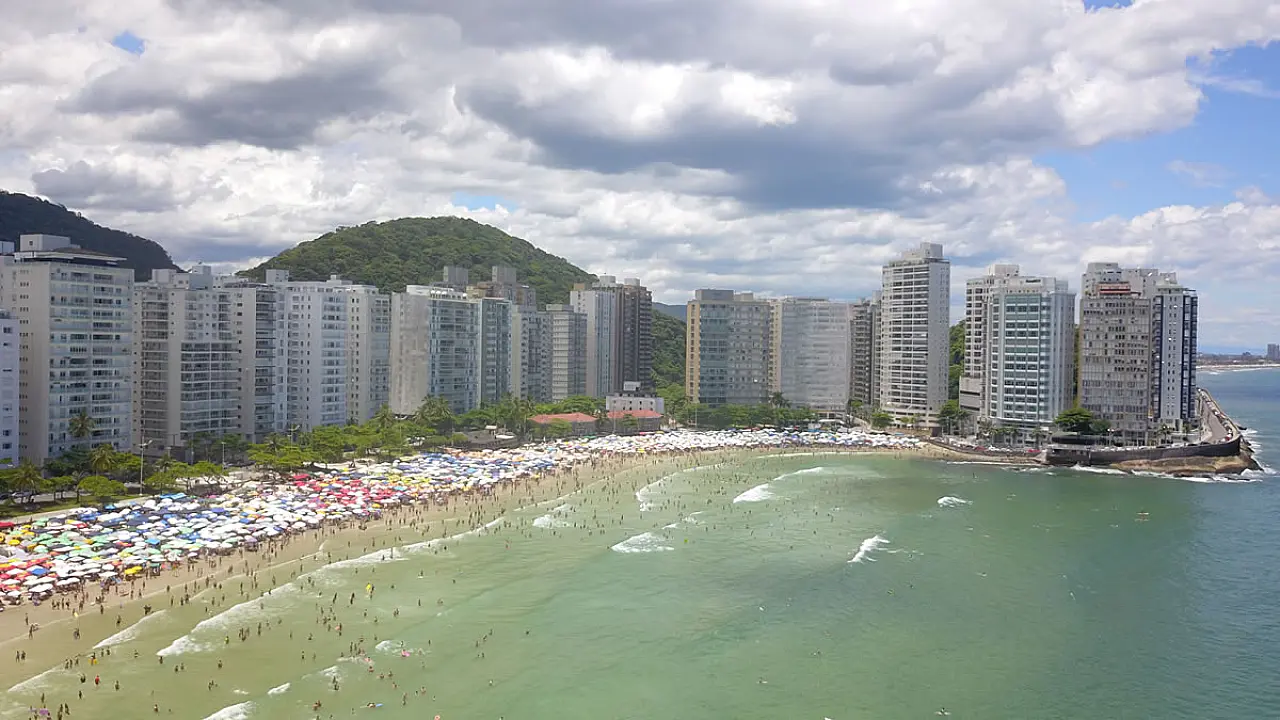 Guarujá espera receber 120 mil turistas durante o feriado nacional de Finados